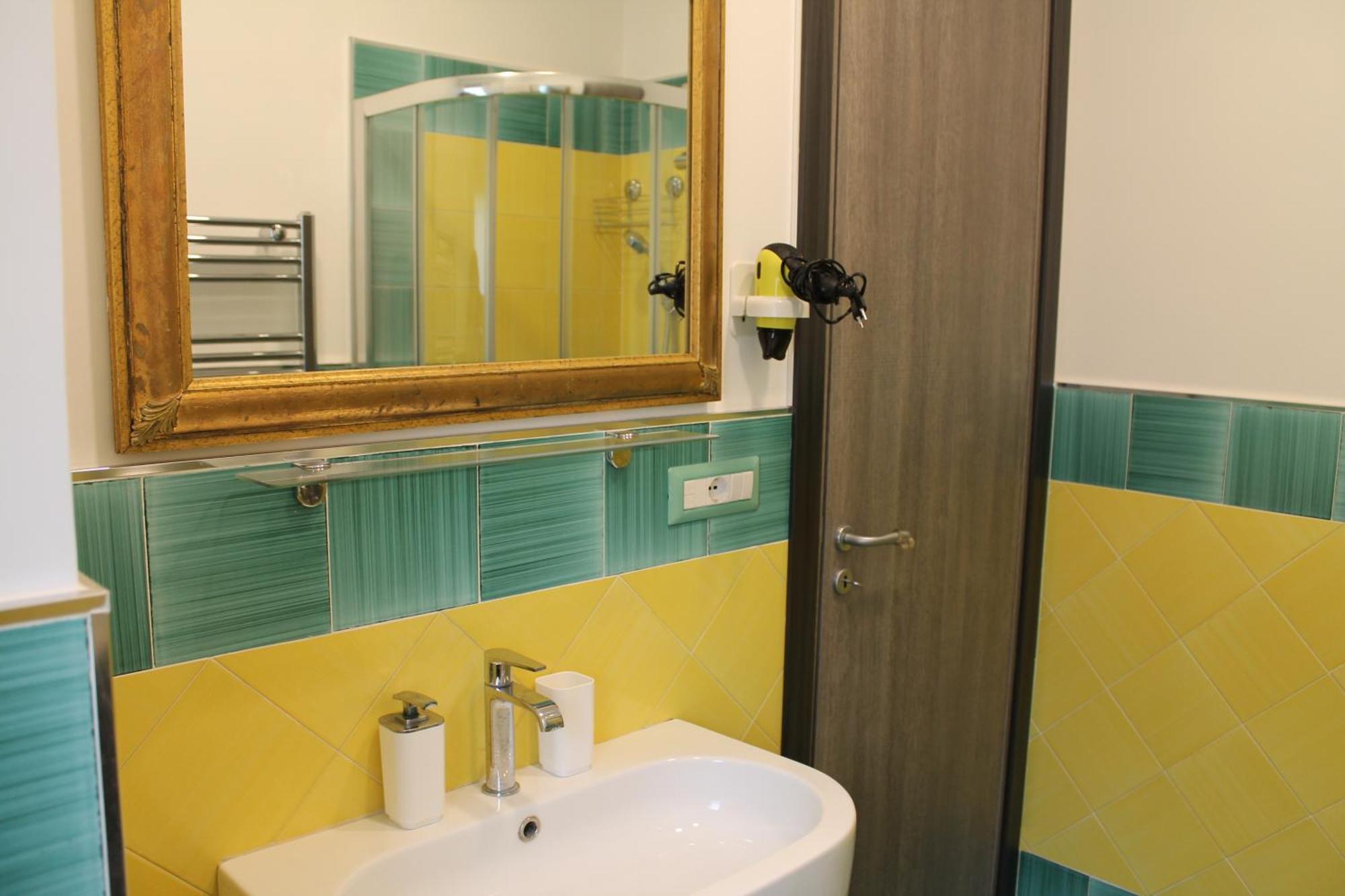 Salerno Home Station Zewnętrze zdjęcie